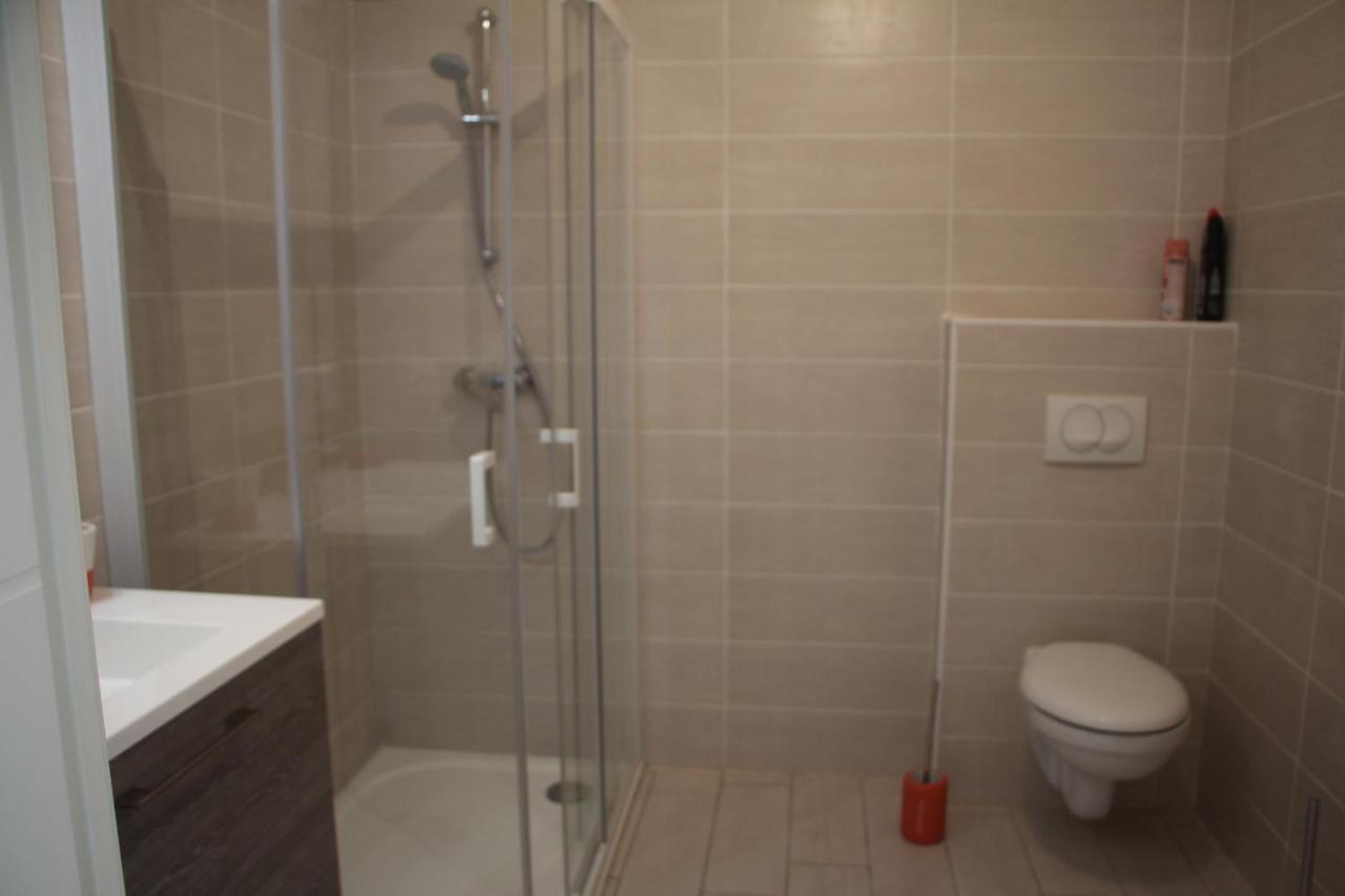 Centre Juan Les Pins 1 Bedroom With Ac, Swimming Pool And Parking Exterior photo